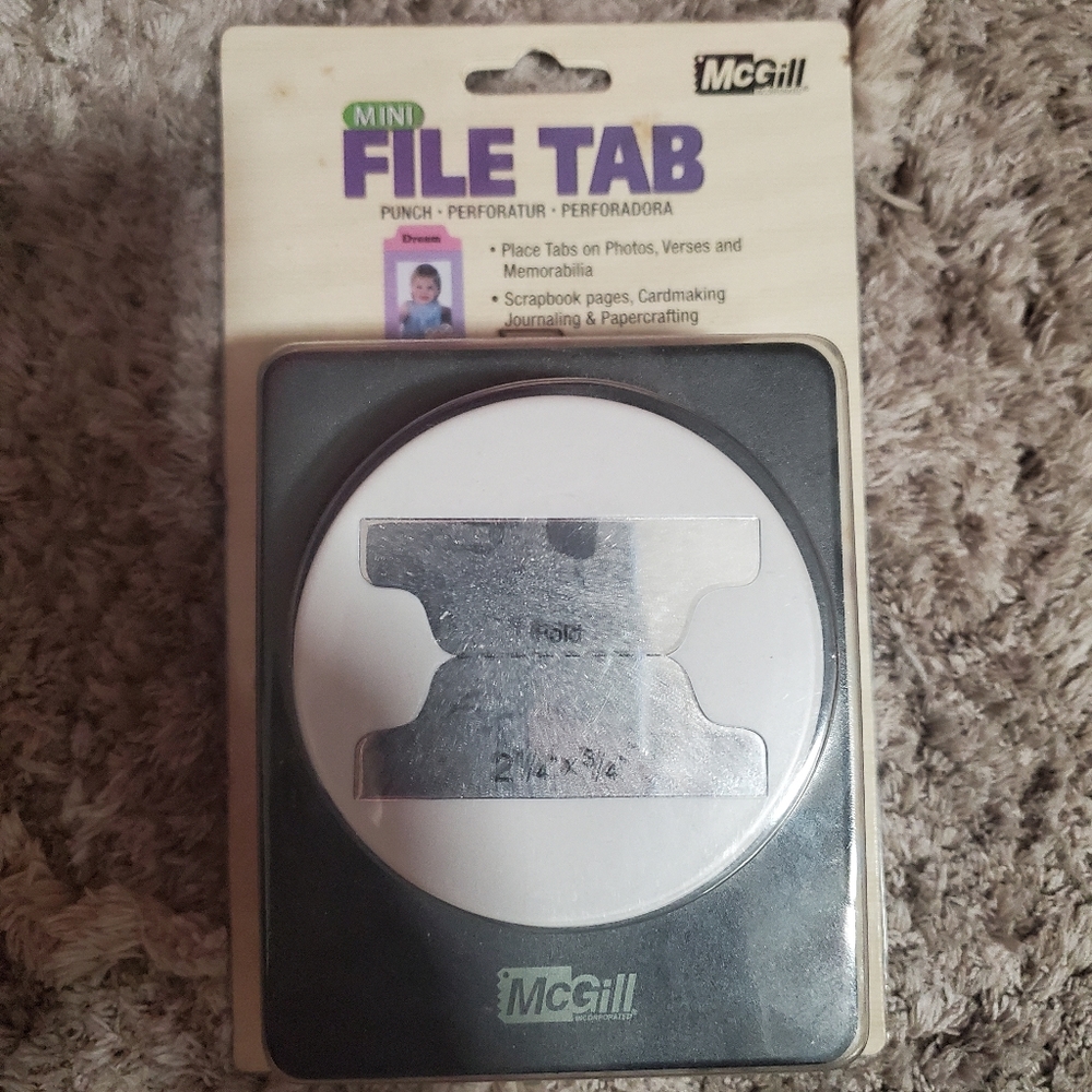McGill Mini File Tab Punch